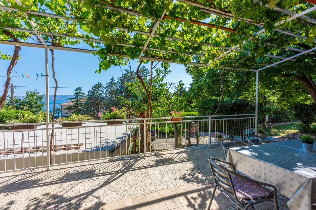 Apartment Leo Nona Novi Vinodolski Exterior photo